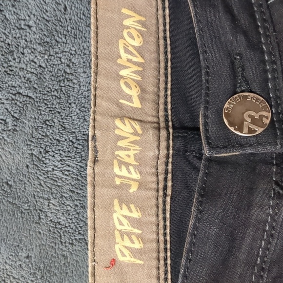 Pepe Jeans London black shorts women's size 32 - Picture 4 of 7